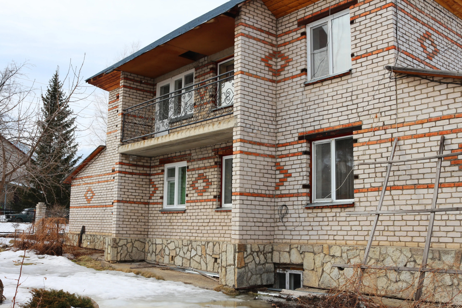 Частный Дом на Рождественской