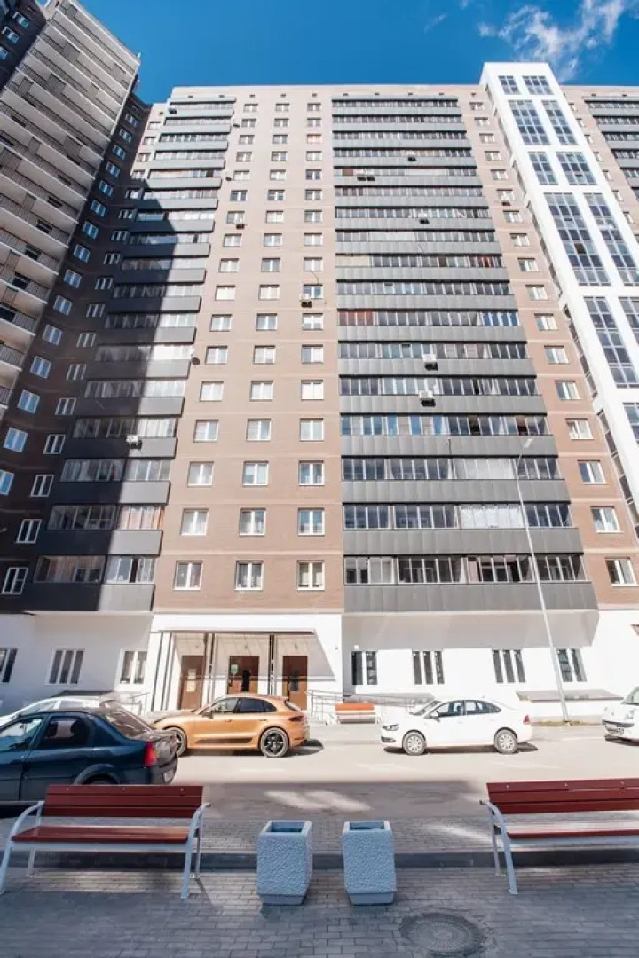 Апартаменты Однокомнатные с Отдельной спальней на Переулке Хрустальном 27 на 9 этаже