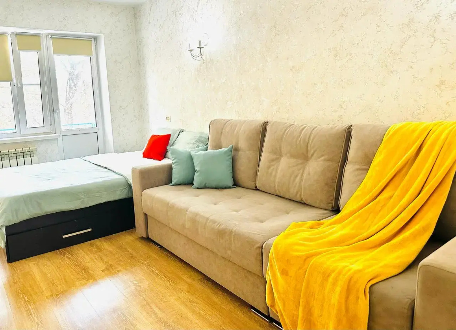 Квартира студия в самом центре с парковкой