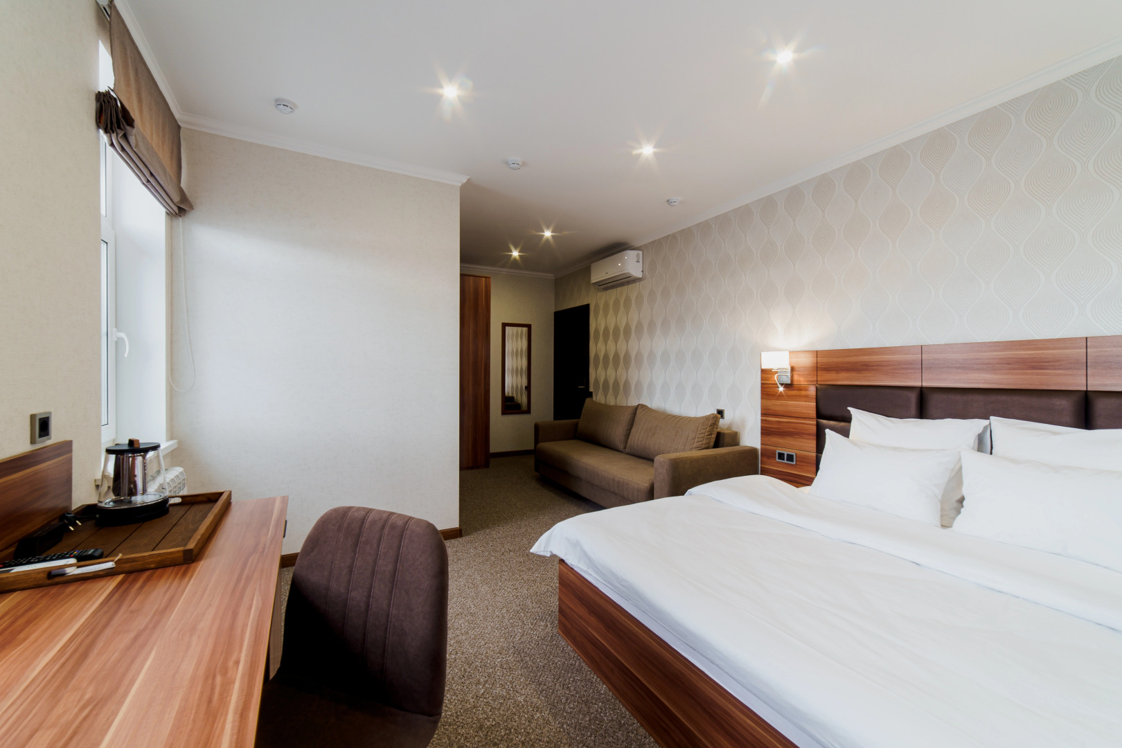 Отель Марко