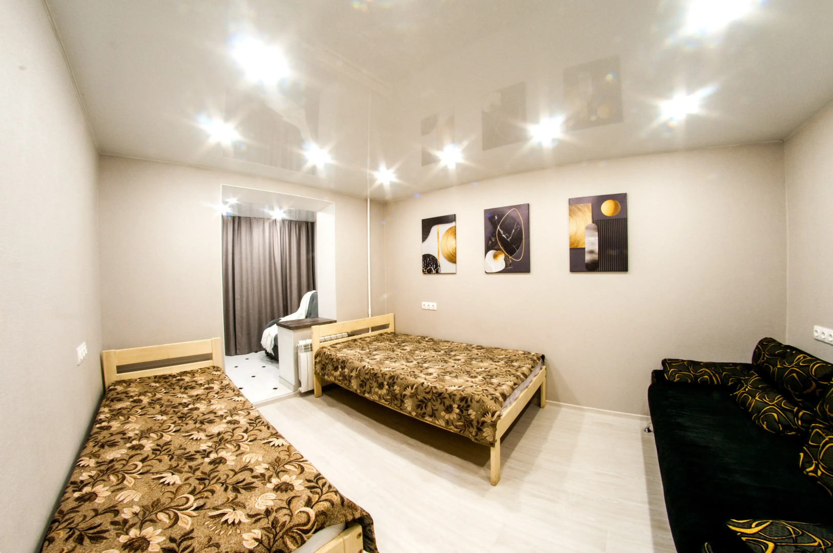 Апартаменты White