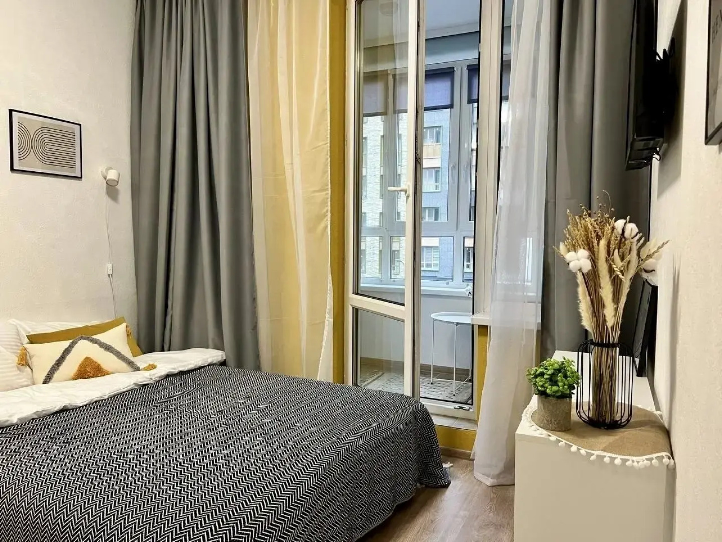 Апартаменты Happy People на Улице Генерала Дьяконова 3