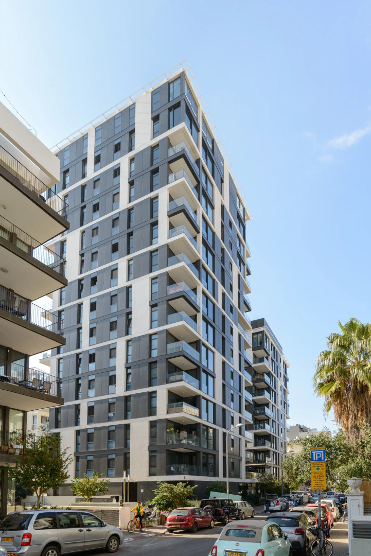 Апартаменты High End & City View by FeelHome