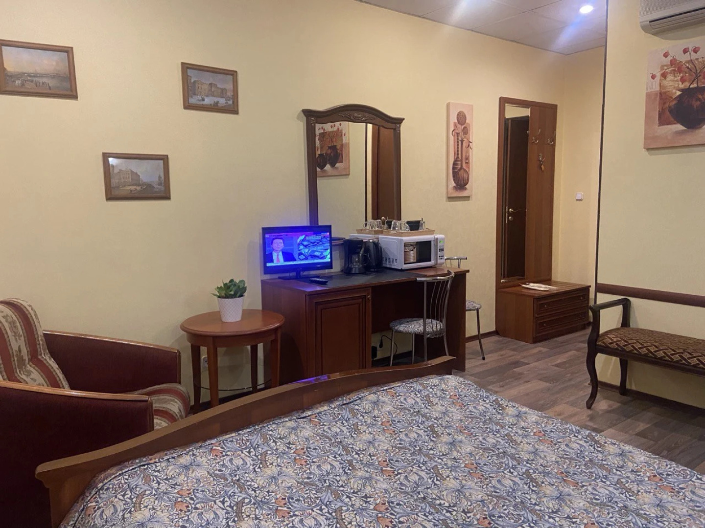 Апартаменты на Невском, 53