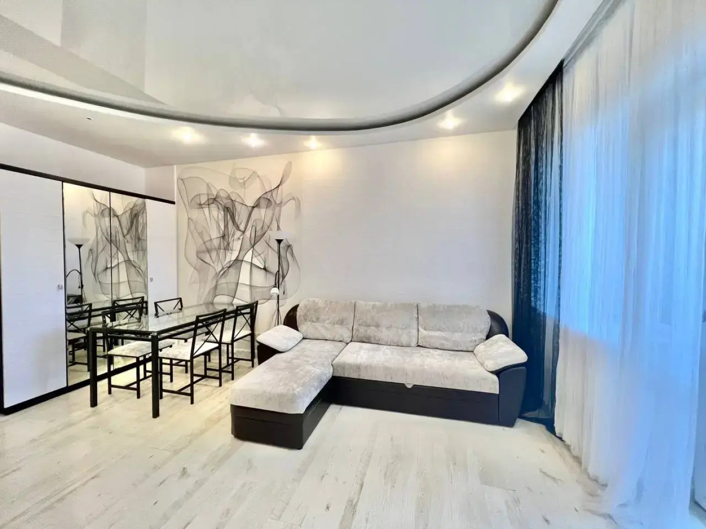 Апартаменты на Белинского 11