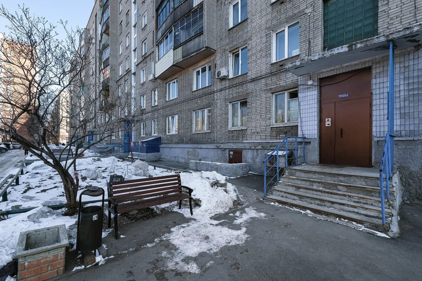 Квартира 1 комнатная на Челюскинцев 14-158