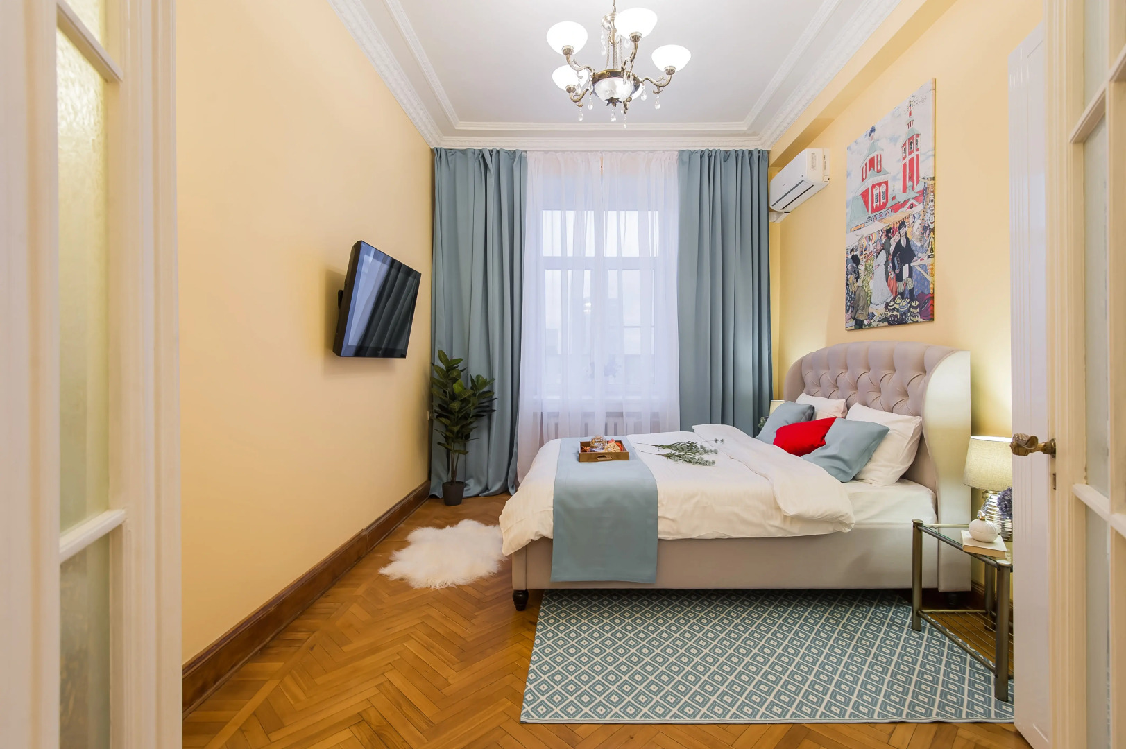 Квартира GM Apartments в Легендарной Сталинской высотке