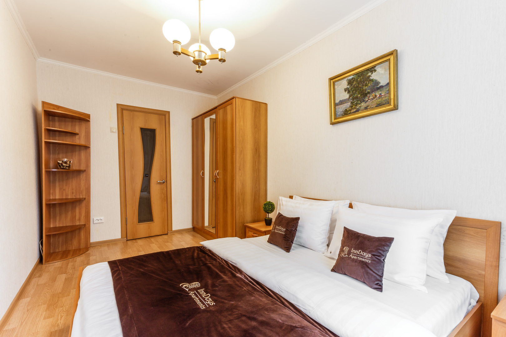 Апартаменты Inndays на Севастопольской