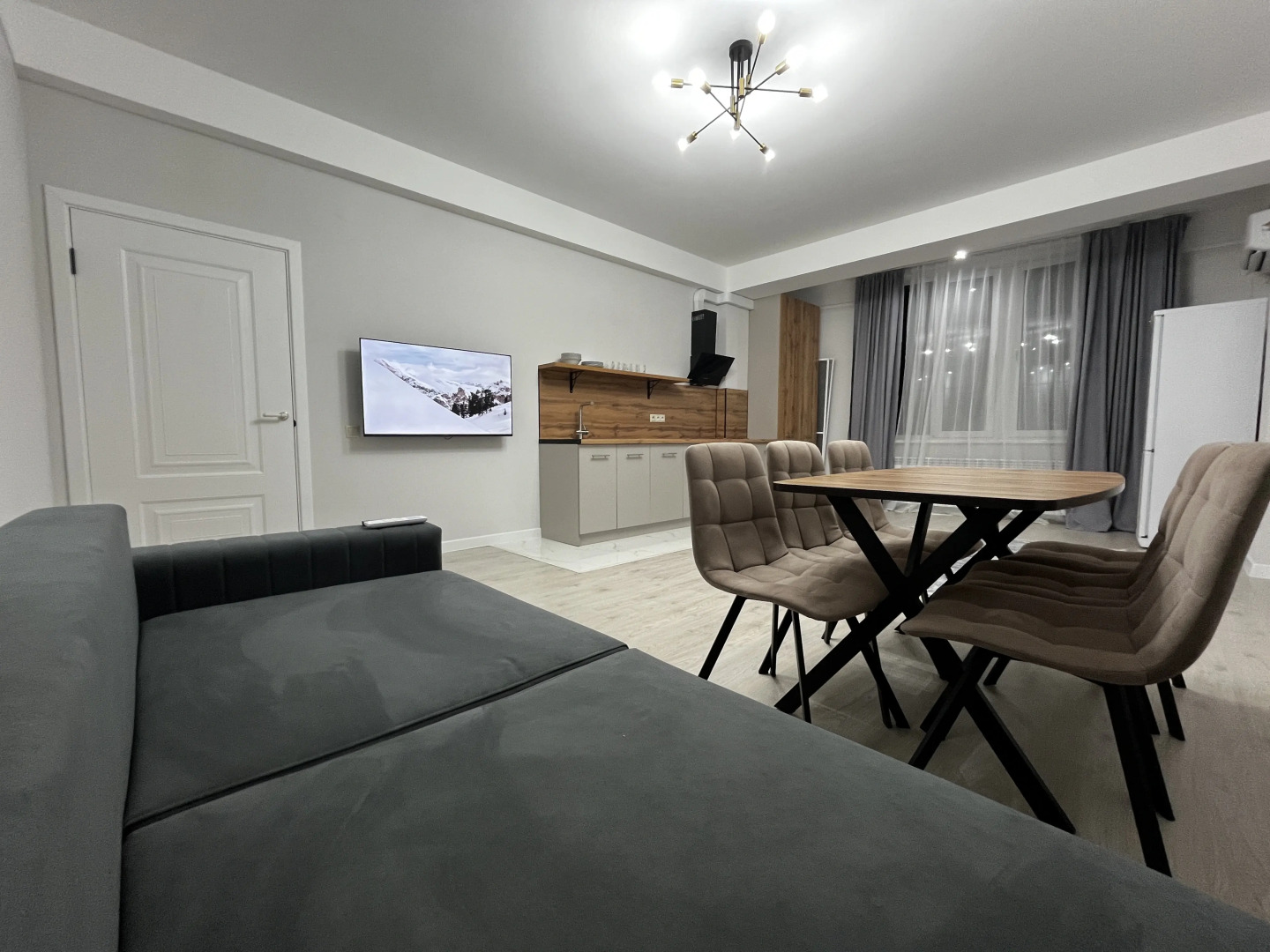 Квартира уютная с новым ремонтов Кав57