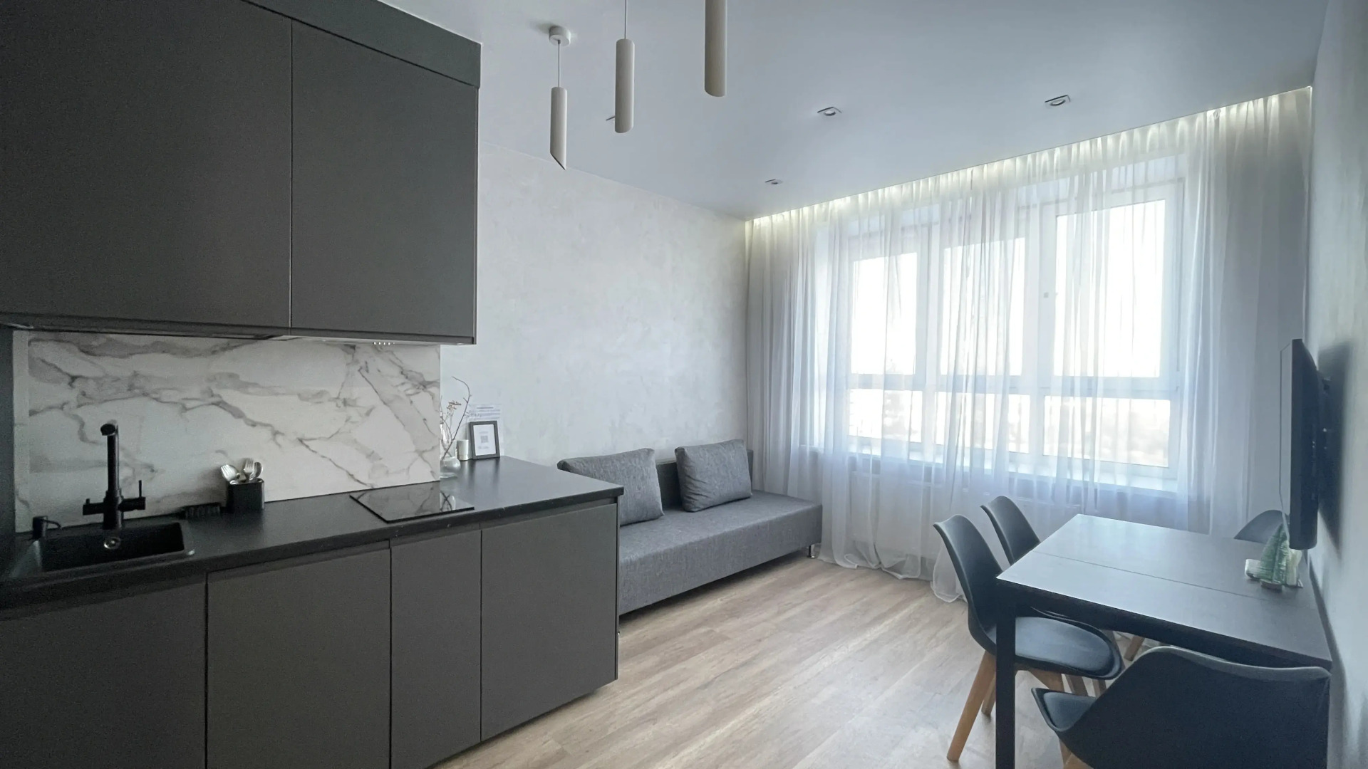 Апартаменты Евро 2-шка Мкр.Солнечный Дизайнерский Ремонт