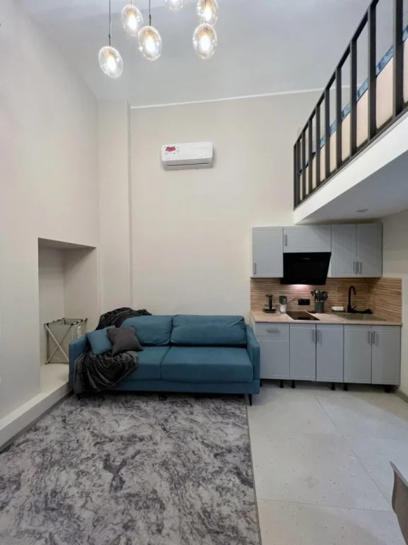 Апартаменты Двухуровневые Clover Studio у метро Бауманская