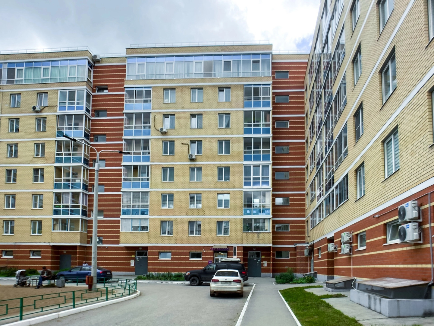 Квартира на Желябова 16