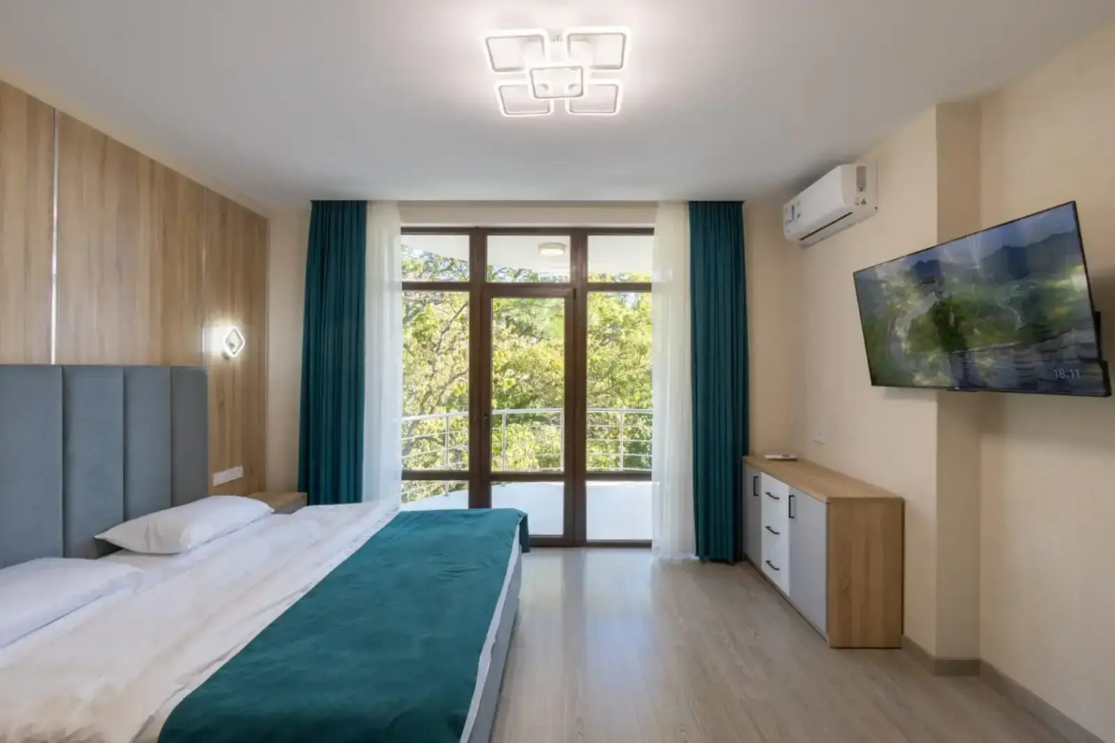 Квартира 1-комнатная от УК Family Pride Apartments 2 этаж кв.10