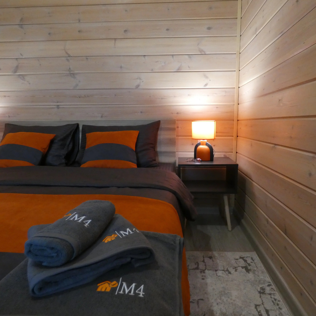 Частный Дом 5 с Двуспальной Кроватью