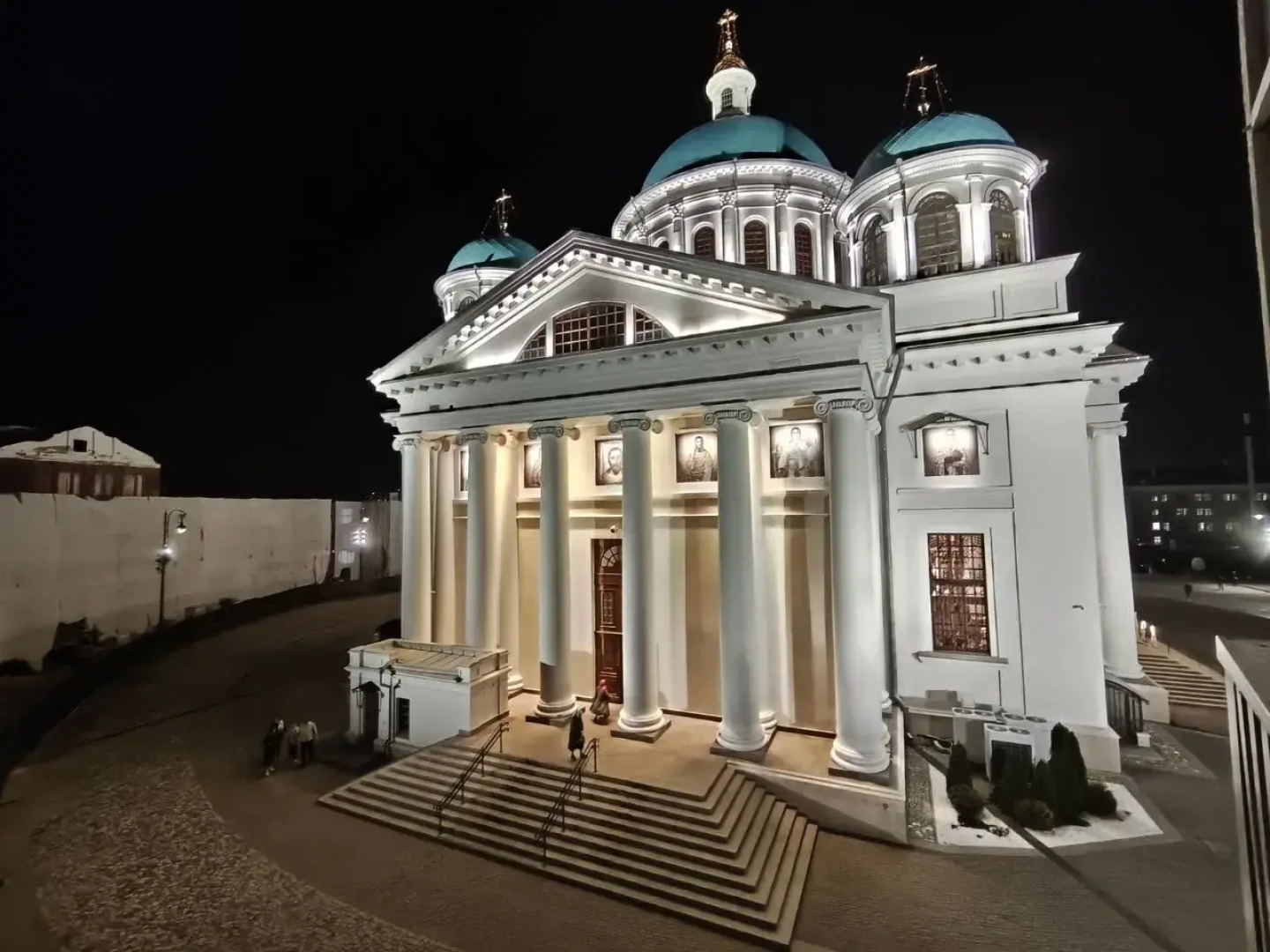 Апартаменты TatAparts двухкомнатные у Кремля