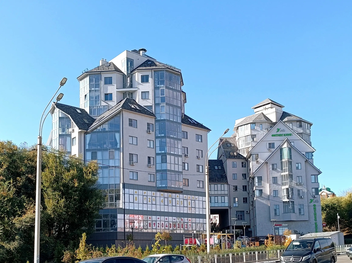 Апартаменты Sense на набережной c видом на воду