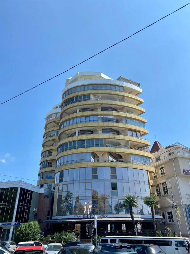 Апартаменты в центре города на берегу моря