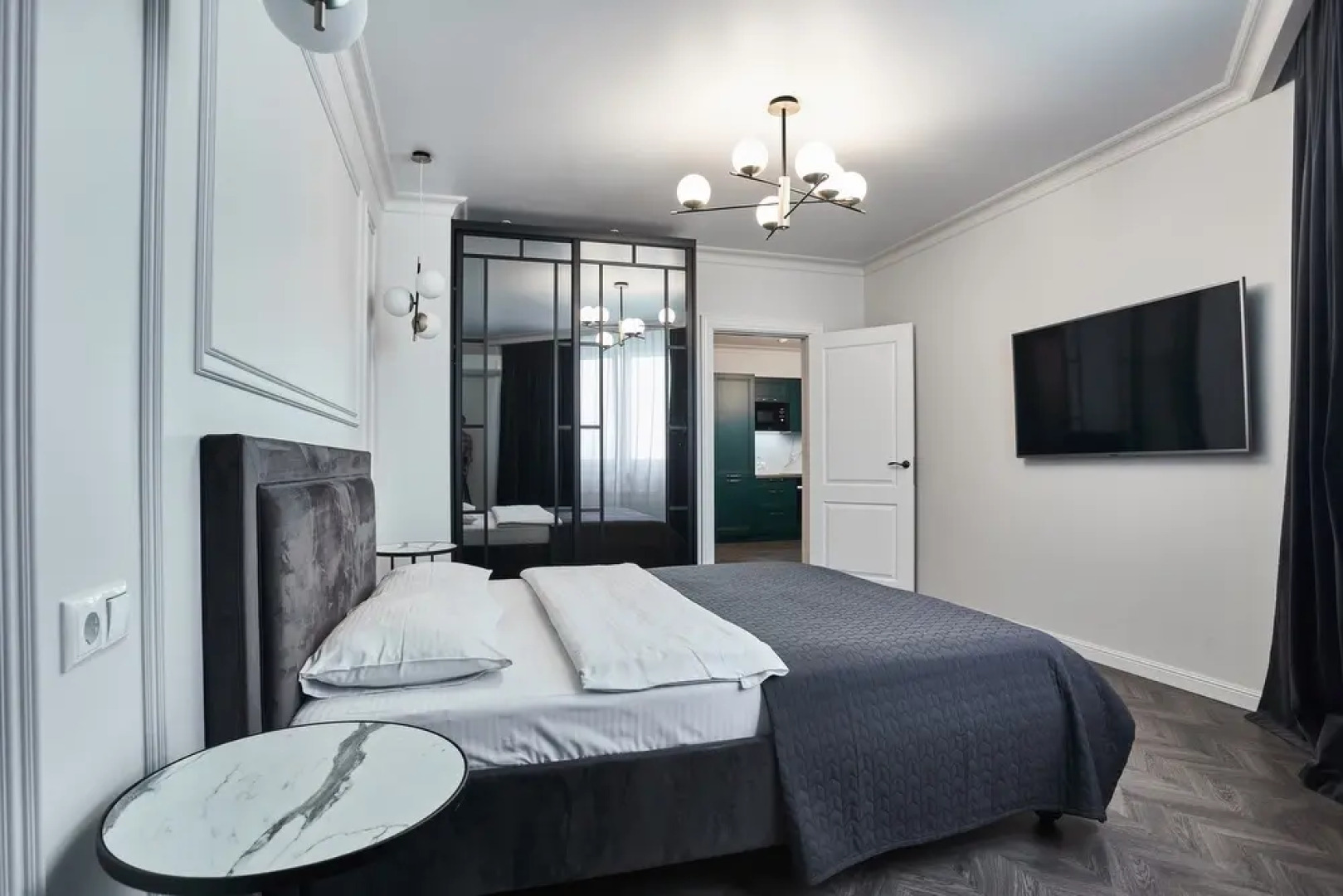 Апартаменты Luxe  с Джакузи на Скрыганова