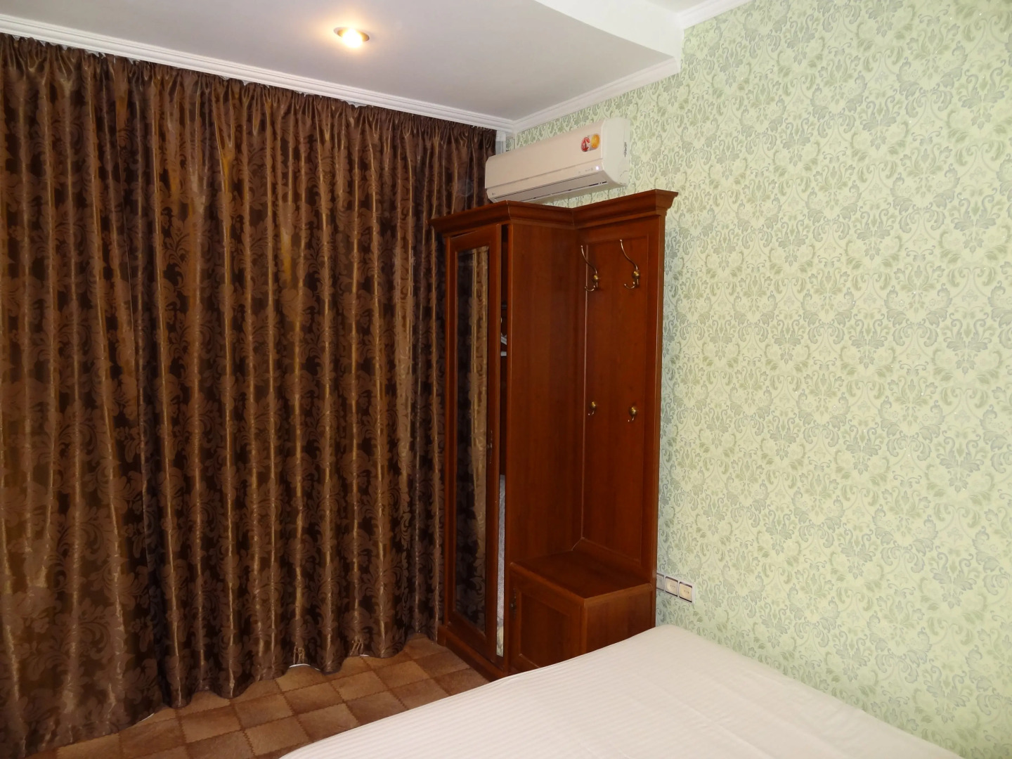 Апартаменты с Миникухней