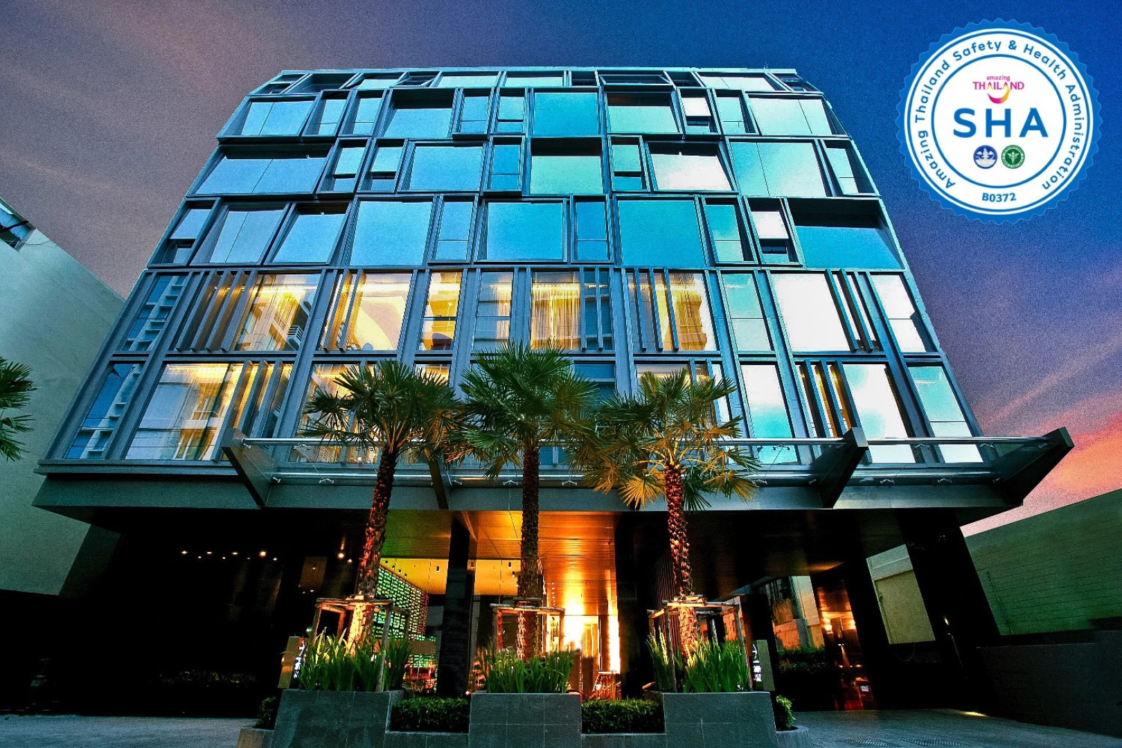 Отель Galleria 10 Bangkok Hotel By Compass Hospitality