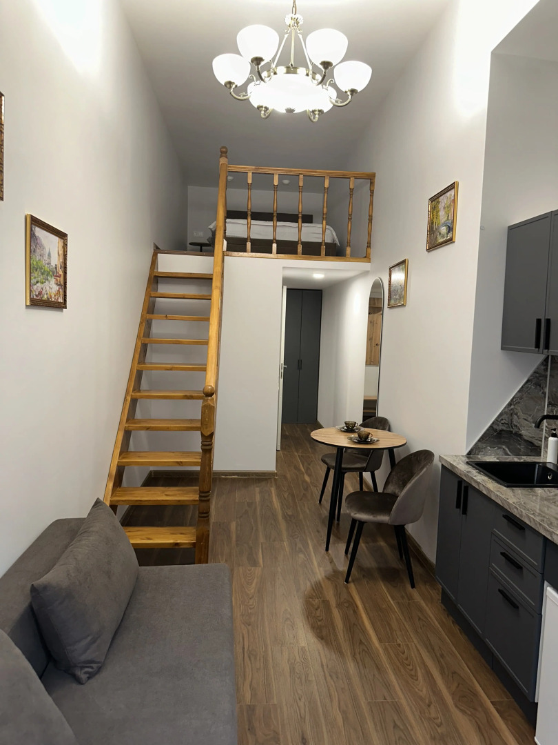 Апартаменты Малая Морская 6