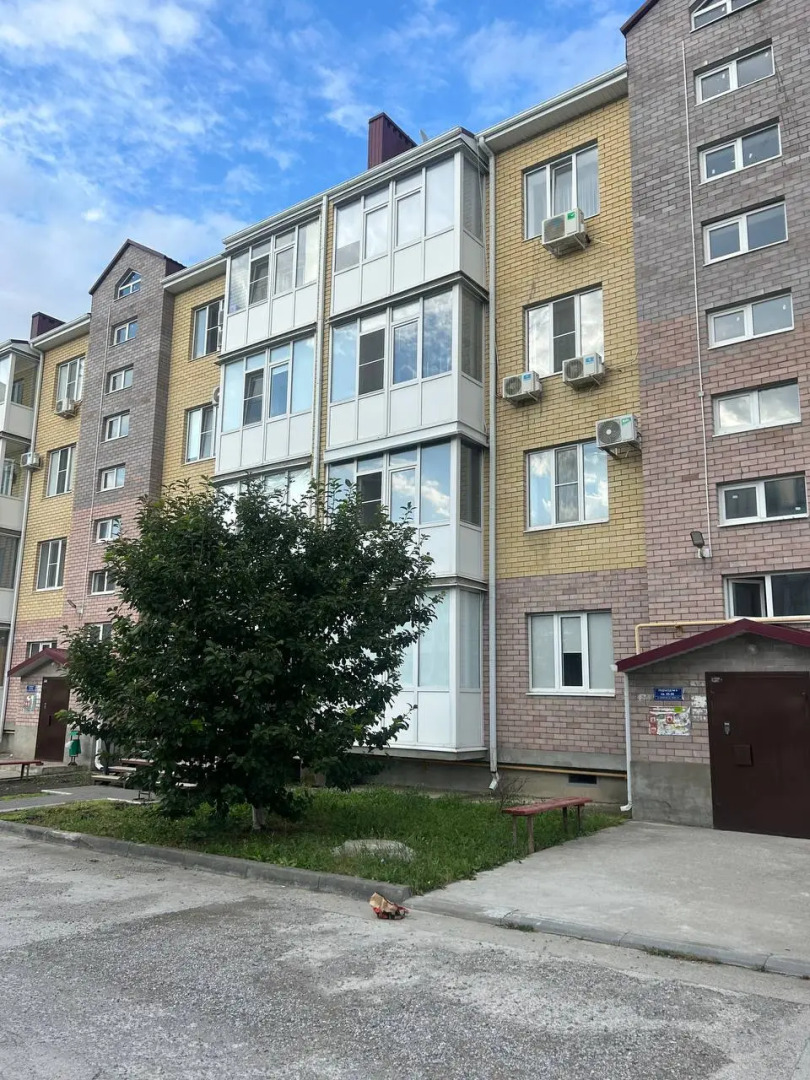 Евродвушка с видом на гору