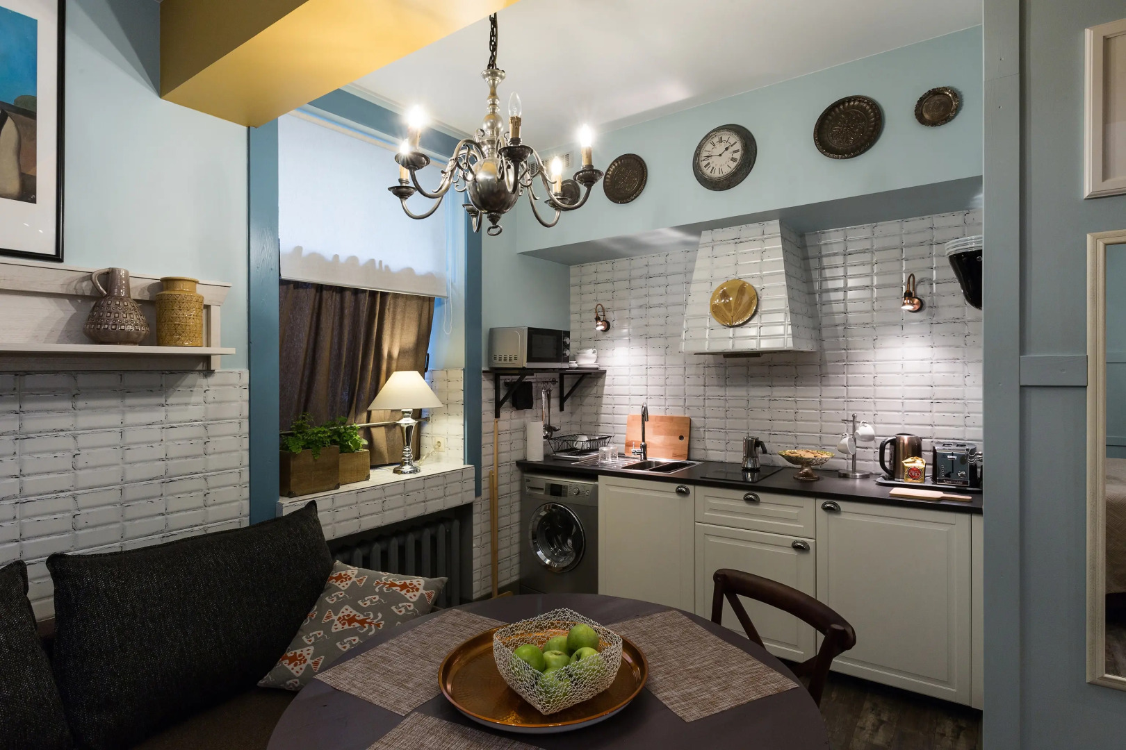 Апартаменты Моголя Студия Малевич