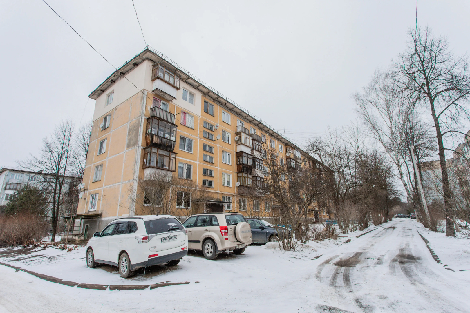 Апартаменты на улице Генерала Вотинцева 8