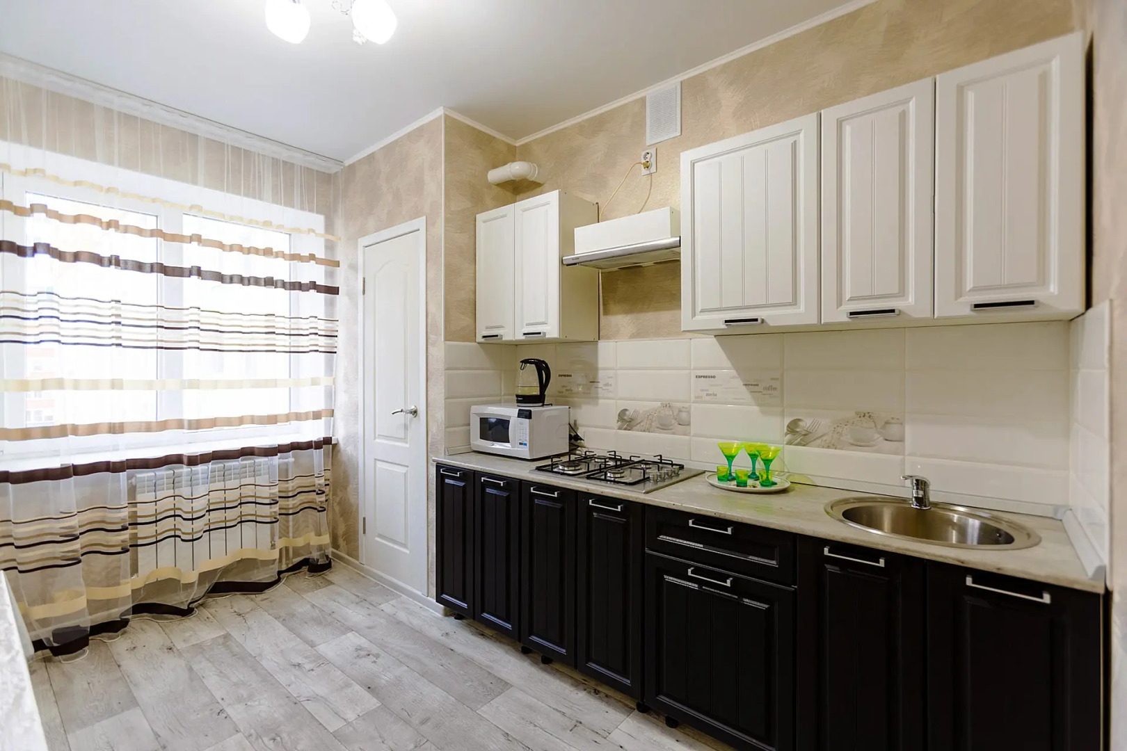 Апартаменты на Космонавтов 18