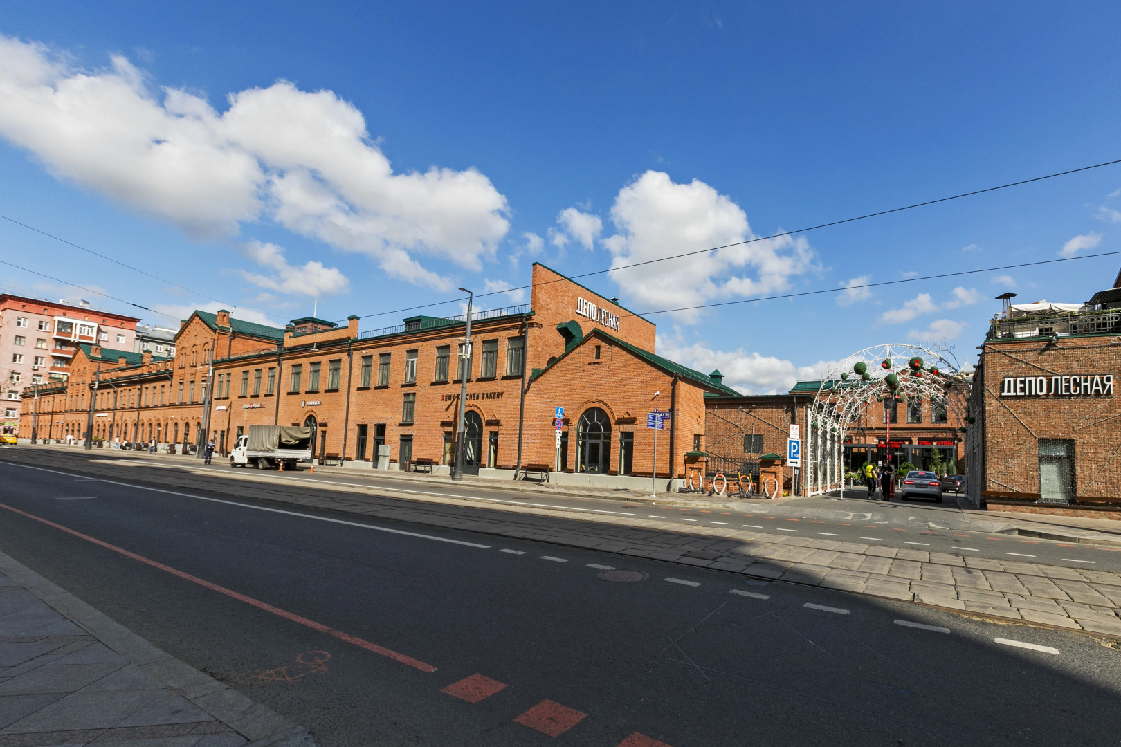 2-room Apartment 2 Min Walk From Food Mall DEPO