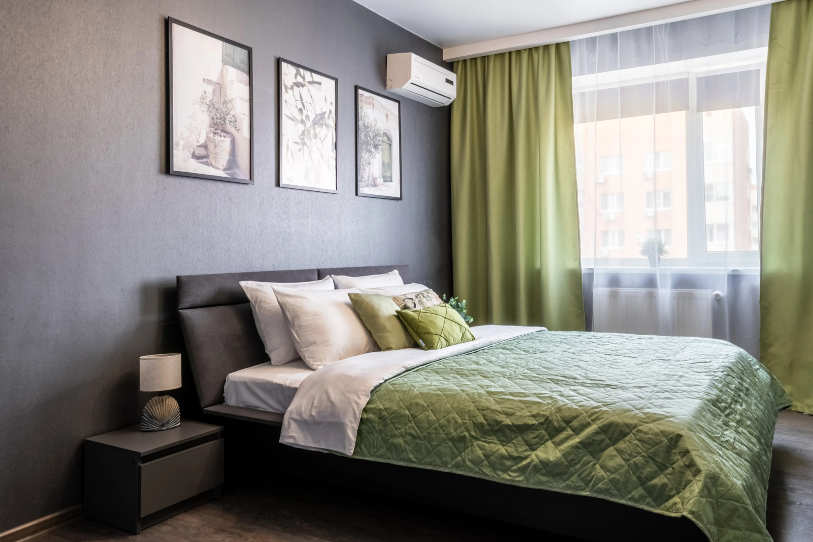 Квартира двухкомнатная Апарт-Отелика в шаговой доступности к парку Галицкого