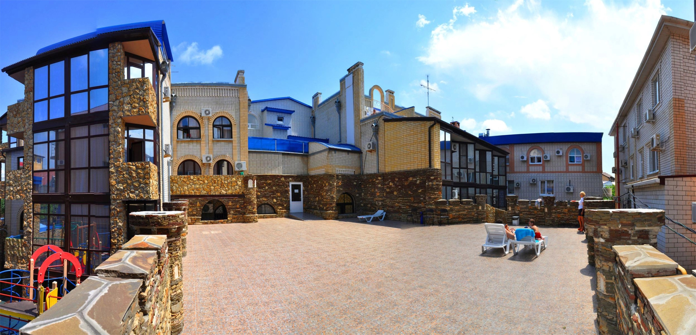 Dvoryanskoye Gnezdo Hotel