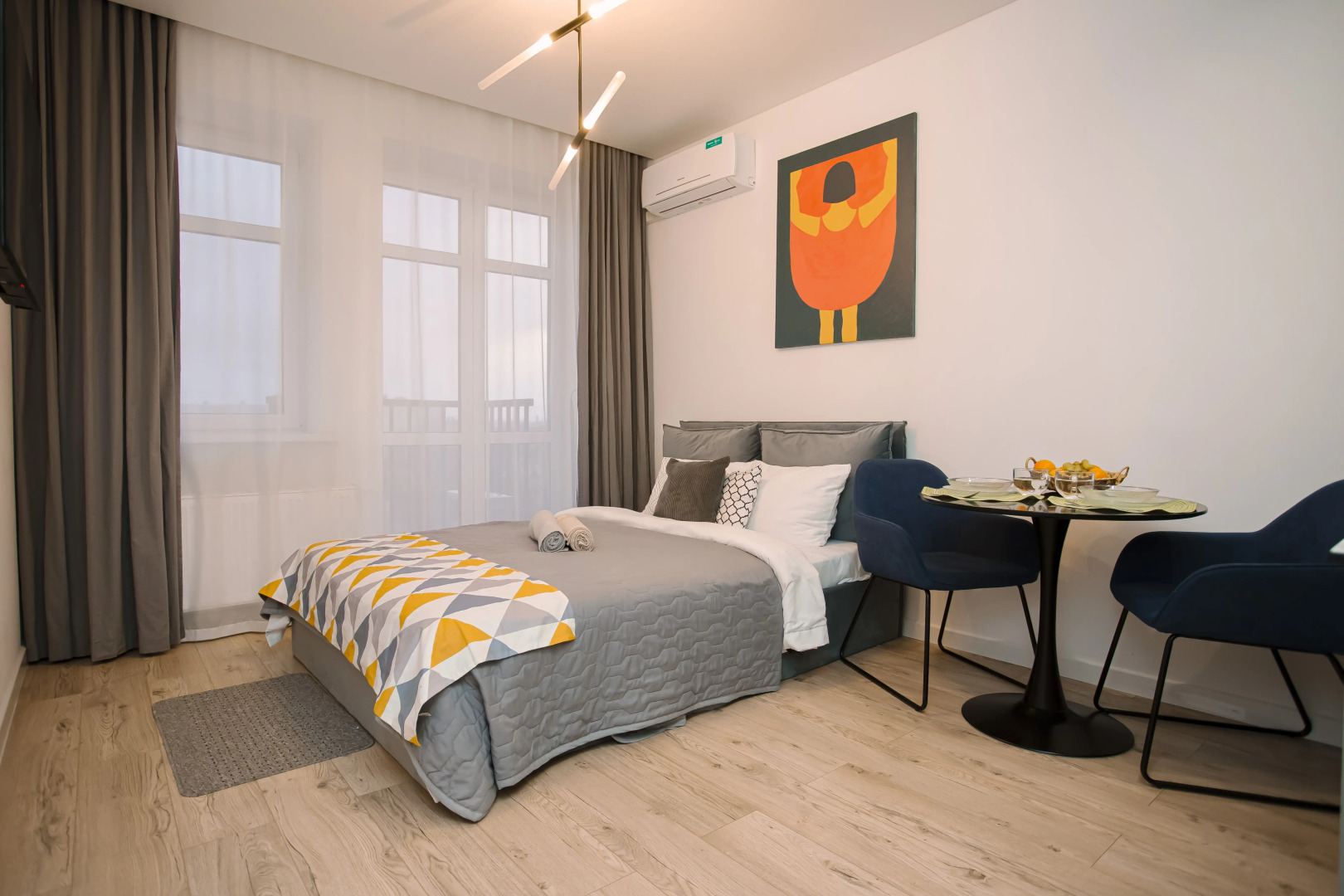 Апартаменты Сердце Ярославля Grey