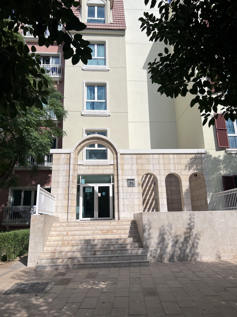 Apartments Cosmos Living Luxurious Suite DG