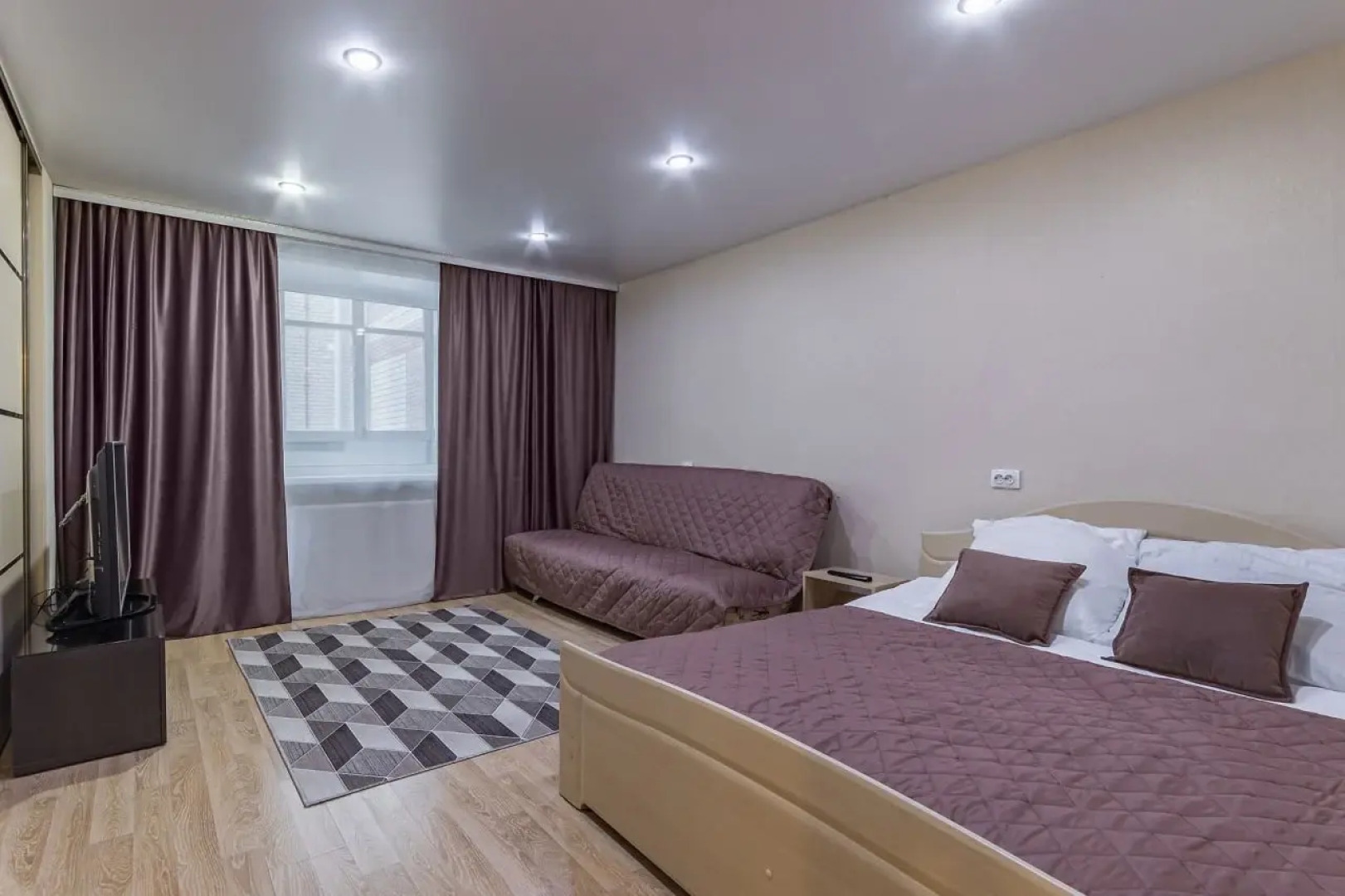 Квартира Уютная в Центре Города