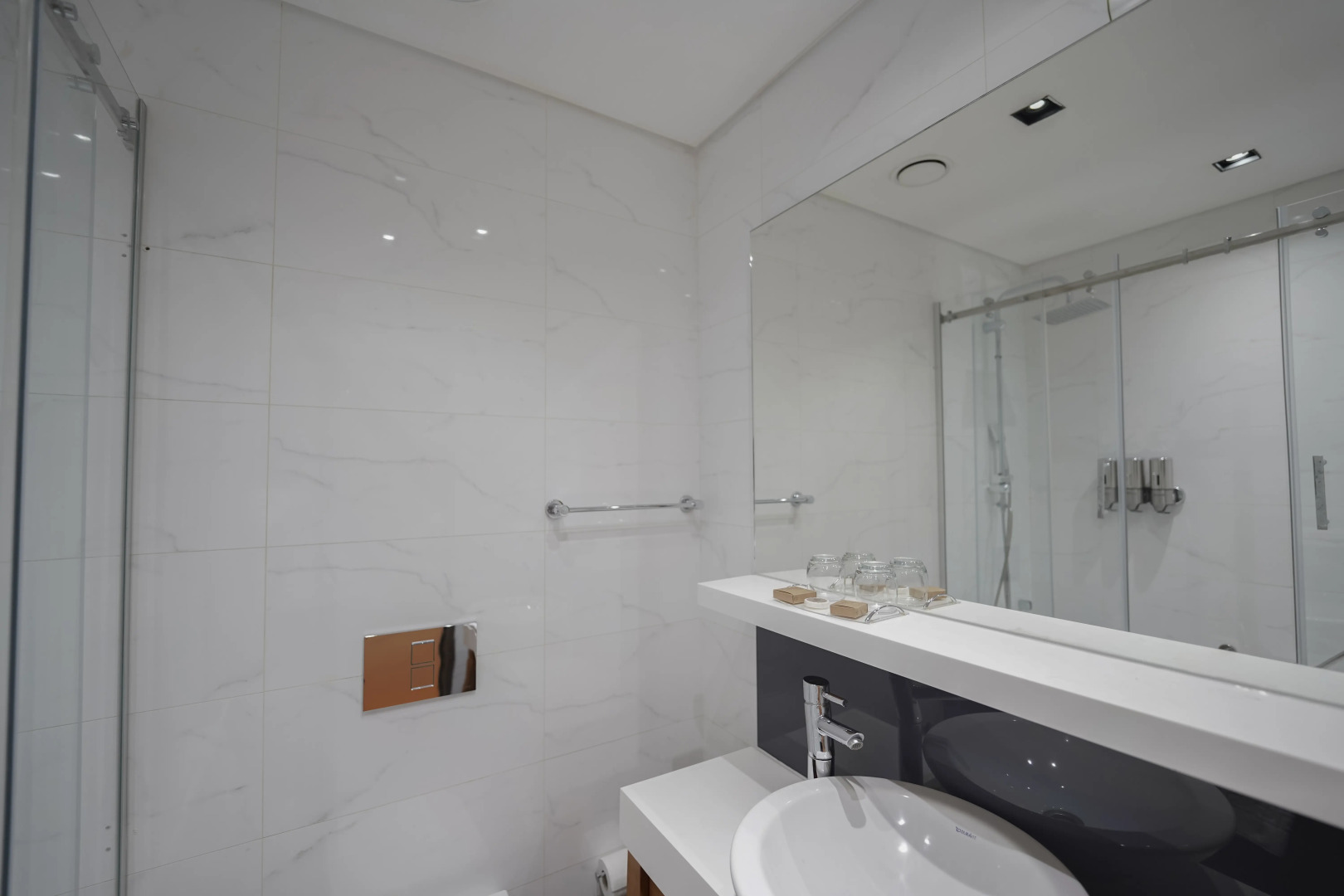 Отель Misafir Suites 8 Istanbul