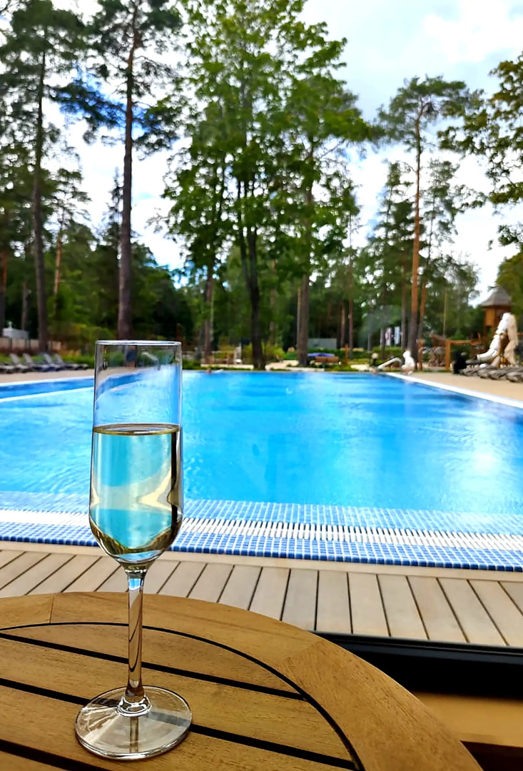 Апартаменты Морская ривьера у бассейна