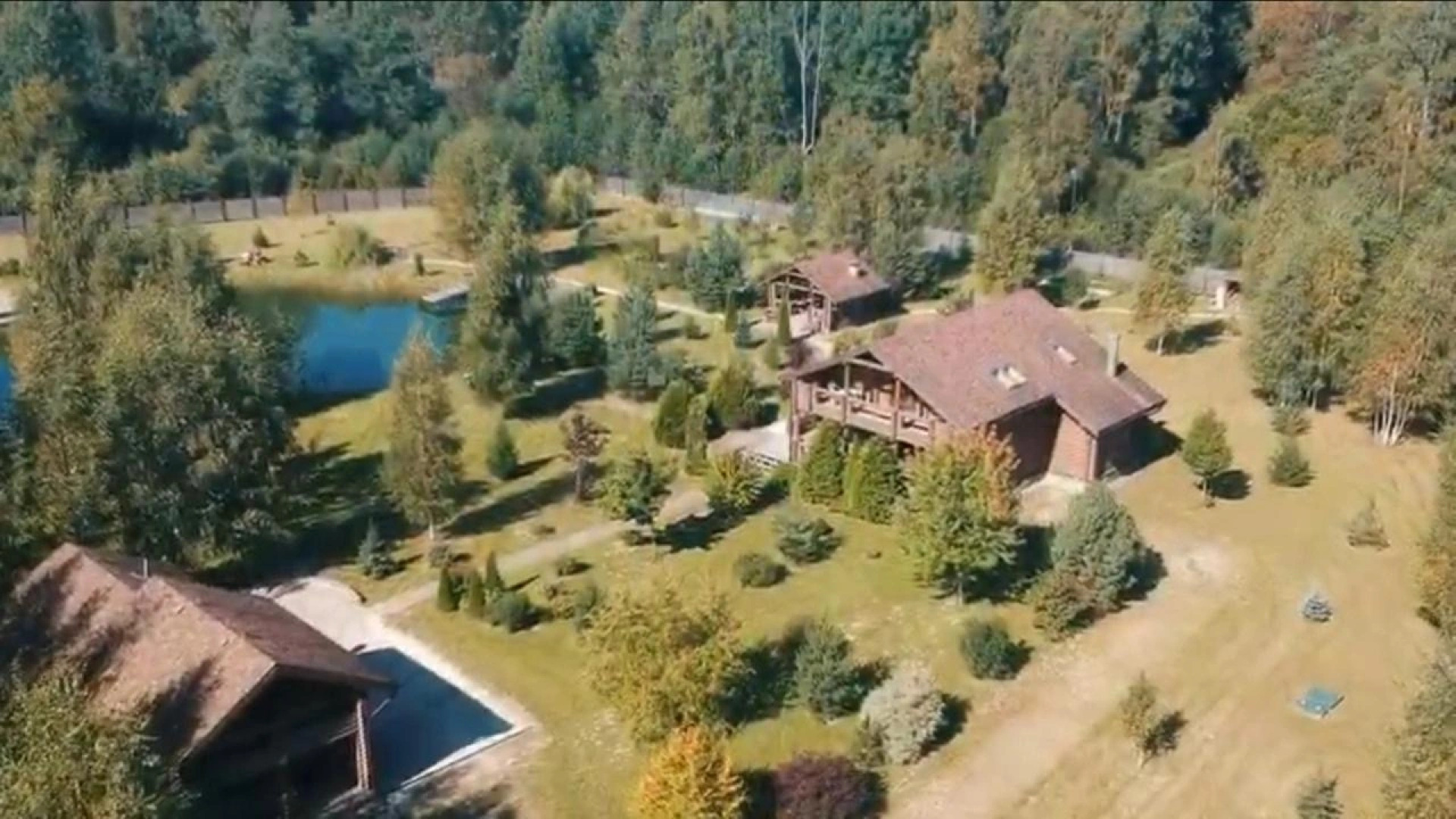 Гостевой Дом с Клёвой Рыбалкой в Своём Пруду, Около Реки