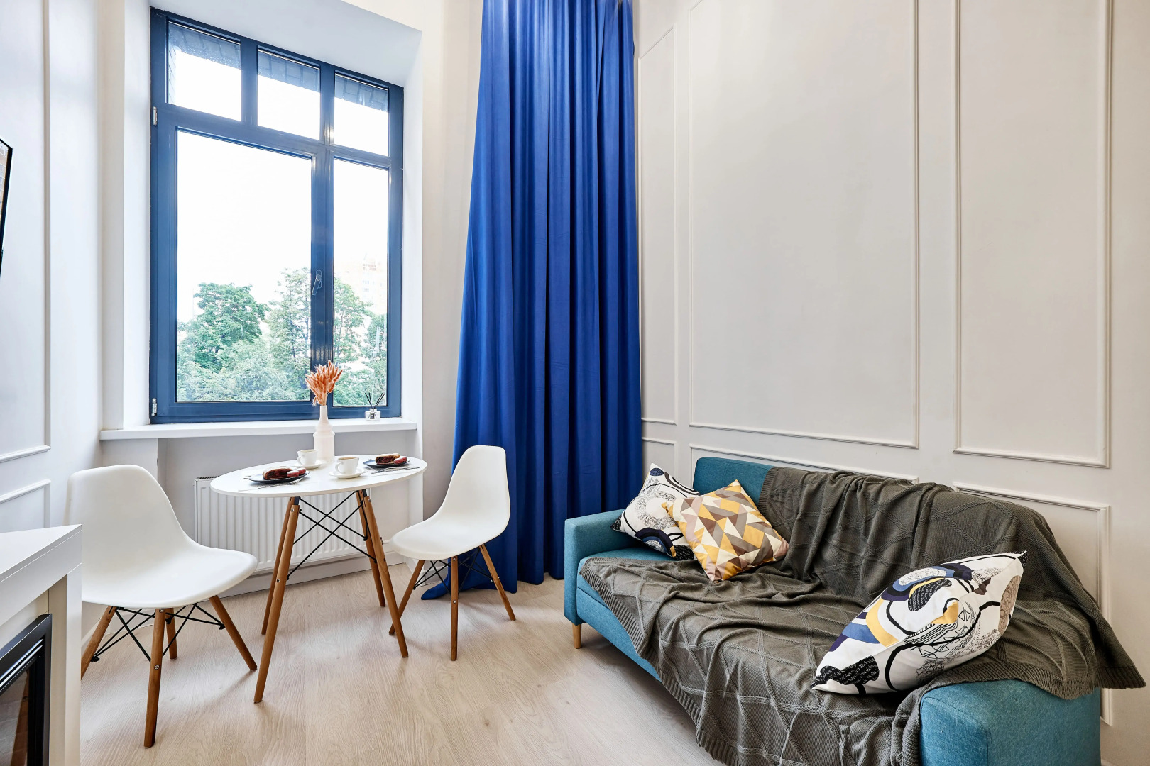 Апартаменты EasyGuest в ЖК Бизнес-класса "Loft Fm"