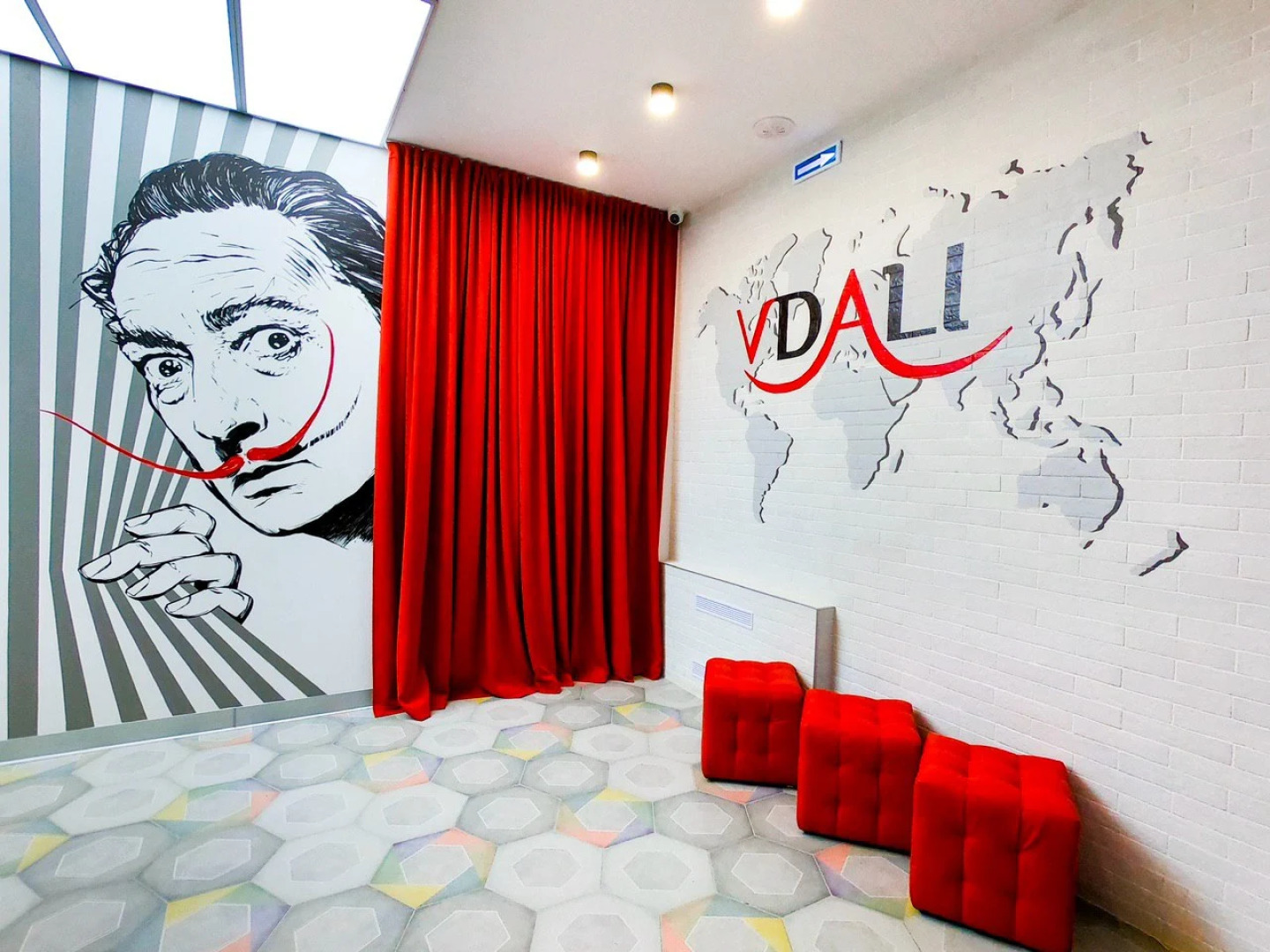 Хостел Poshtel VDali