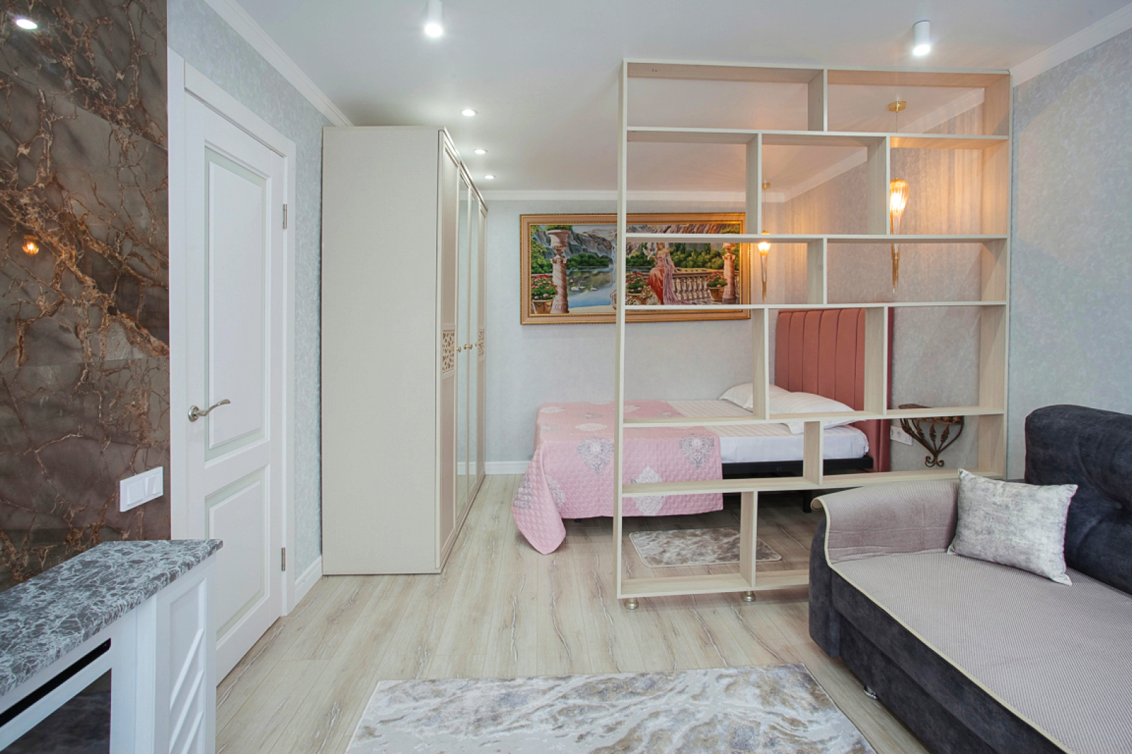 Апартаменты на Еськова 1