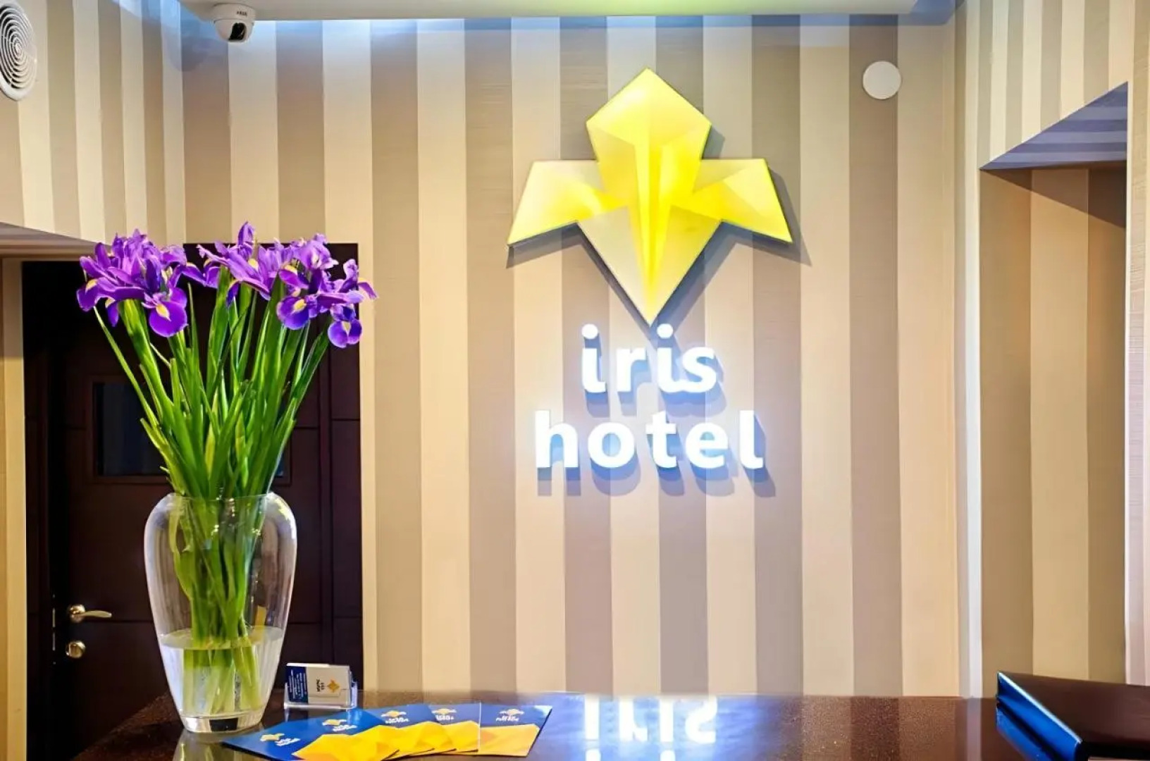Отель Ирис