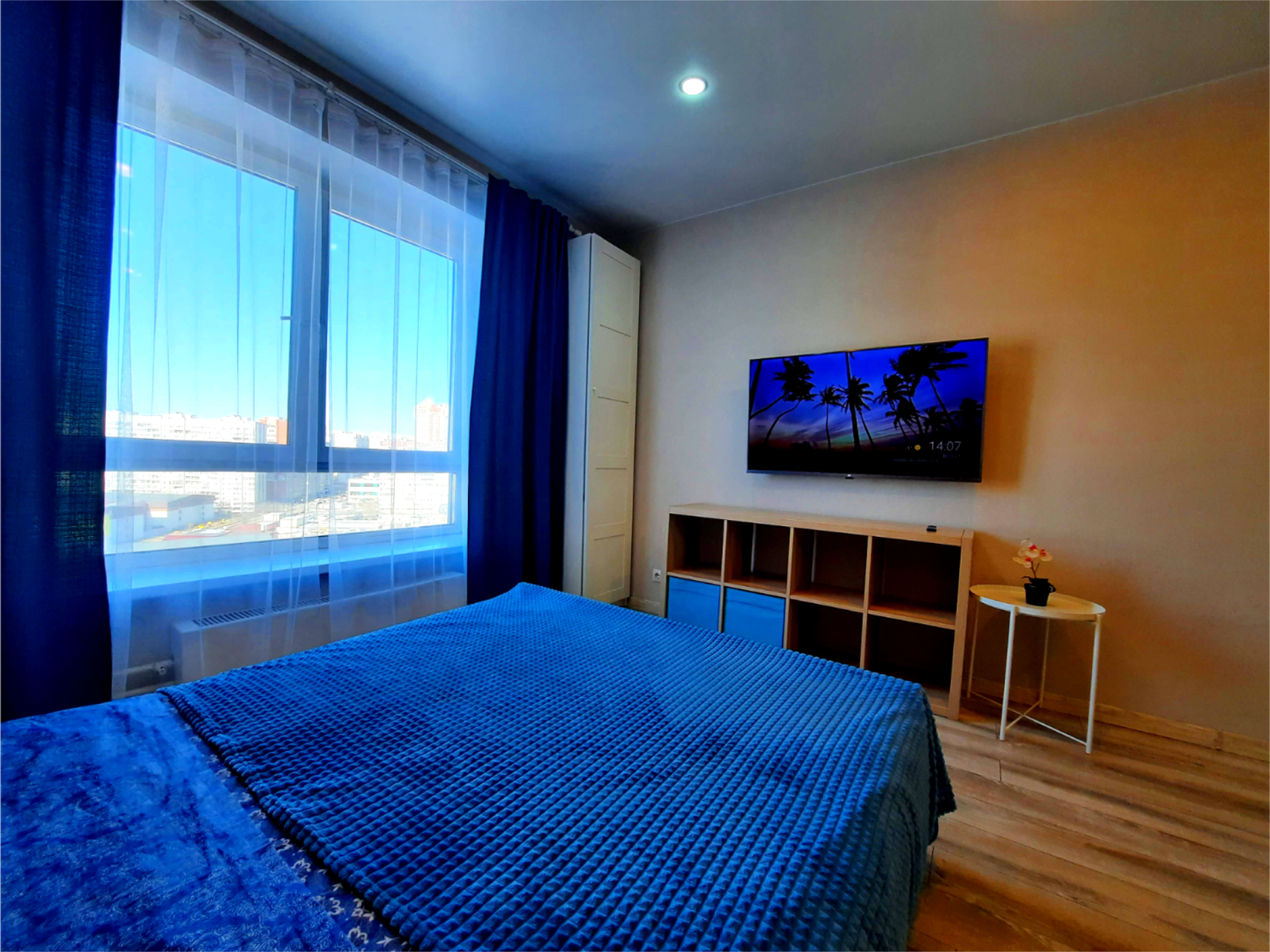 Апартаменты Первая Студия на Ларюшина 6к2