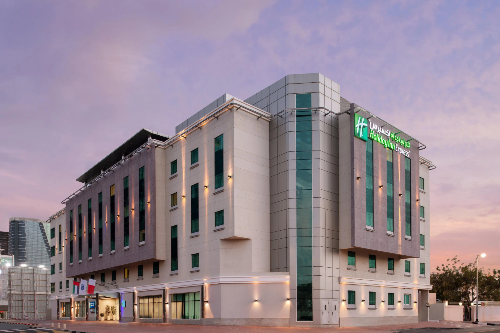 Holiday Inn Express Dubai - Safa Park, an IHG Hotel