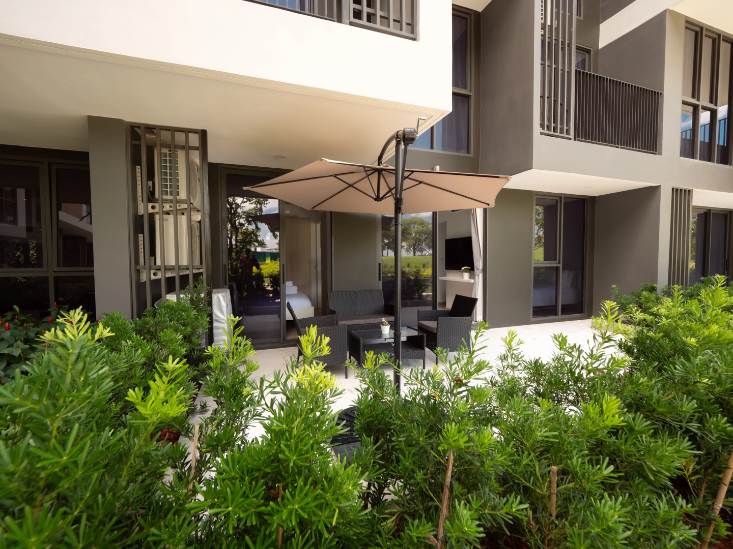 Апартаменты Отличные 2 bd апартаменты с собственным двориком