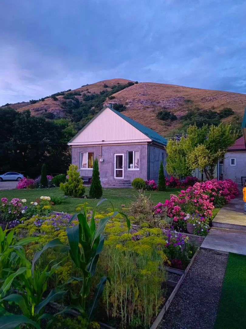 Частный дом Загородный Дом на Юце 1