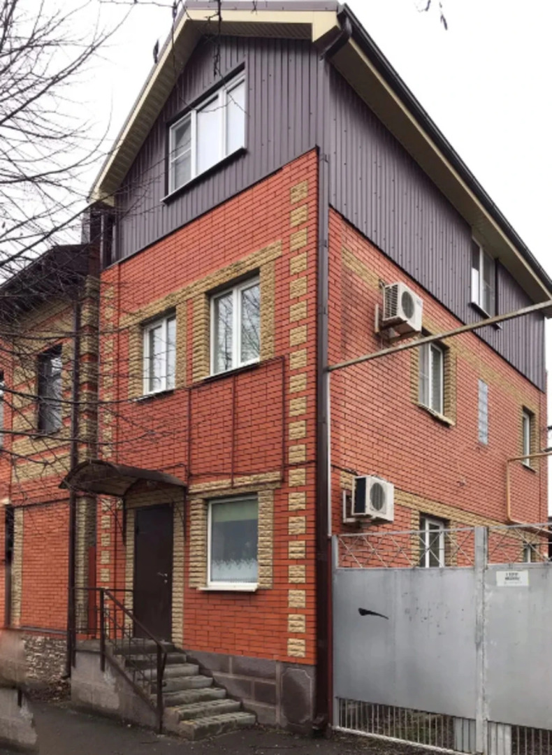 Частный Дом на Чехова 48