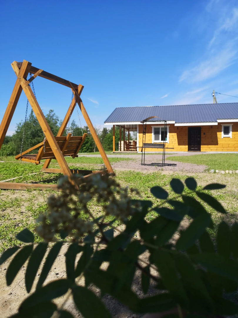 Гостевой дом с сауной и купелью вблизи реки и озера Ладоги Лисий берег