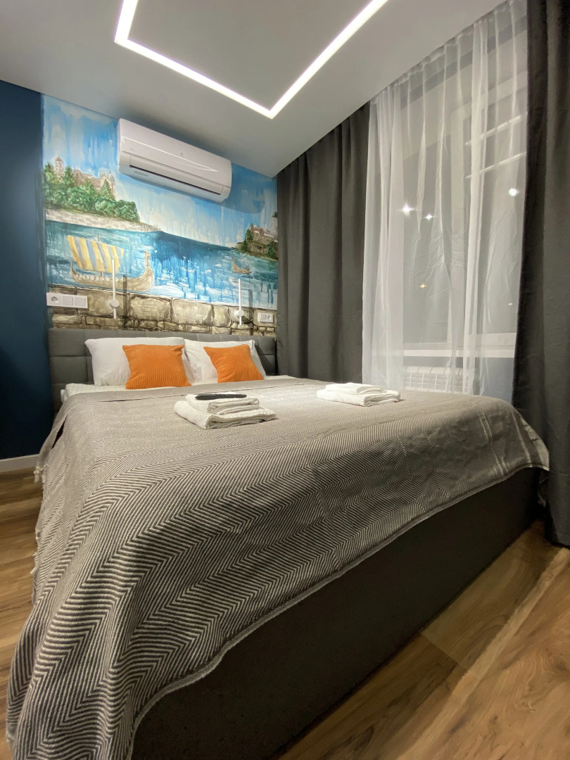 Синяя студия Апартаменты и точка