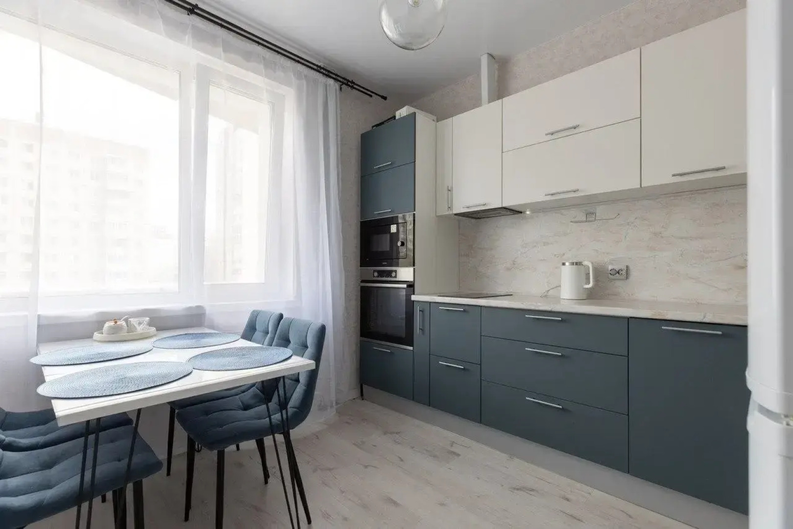 Квартира в Приморском Районе на Авиаконструкторов 2